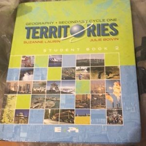 Geography territories by Suzanne Laurin & Julie Boivin